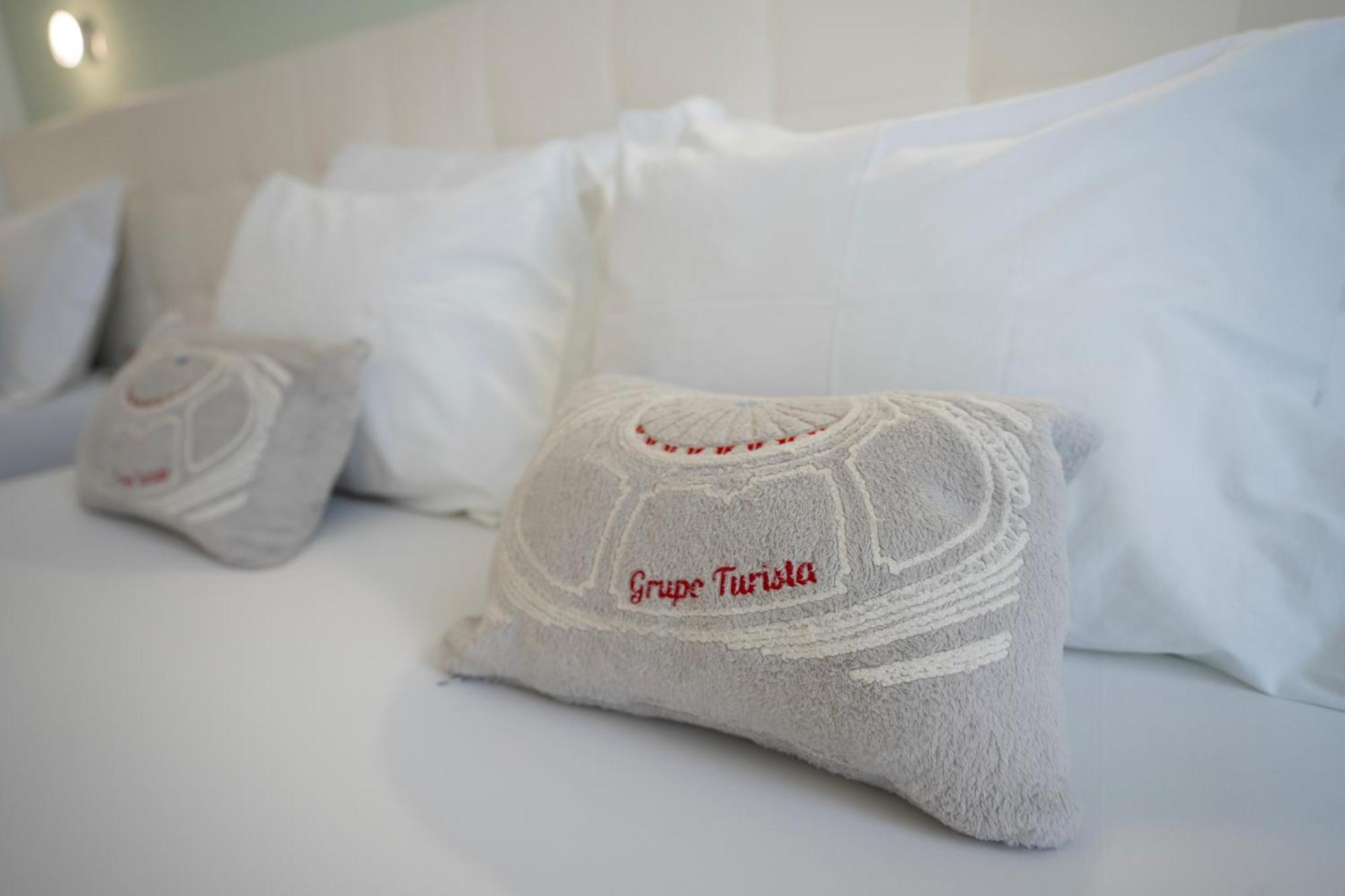 Turista Da Trindade Bed & Breakfast Porto Exterior photo