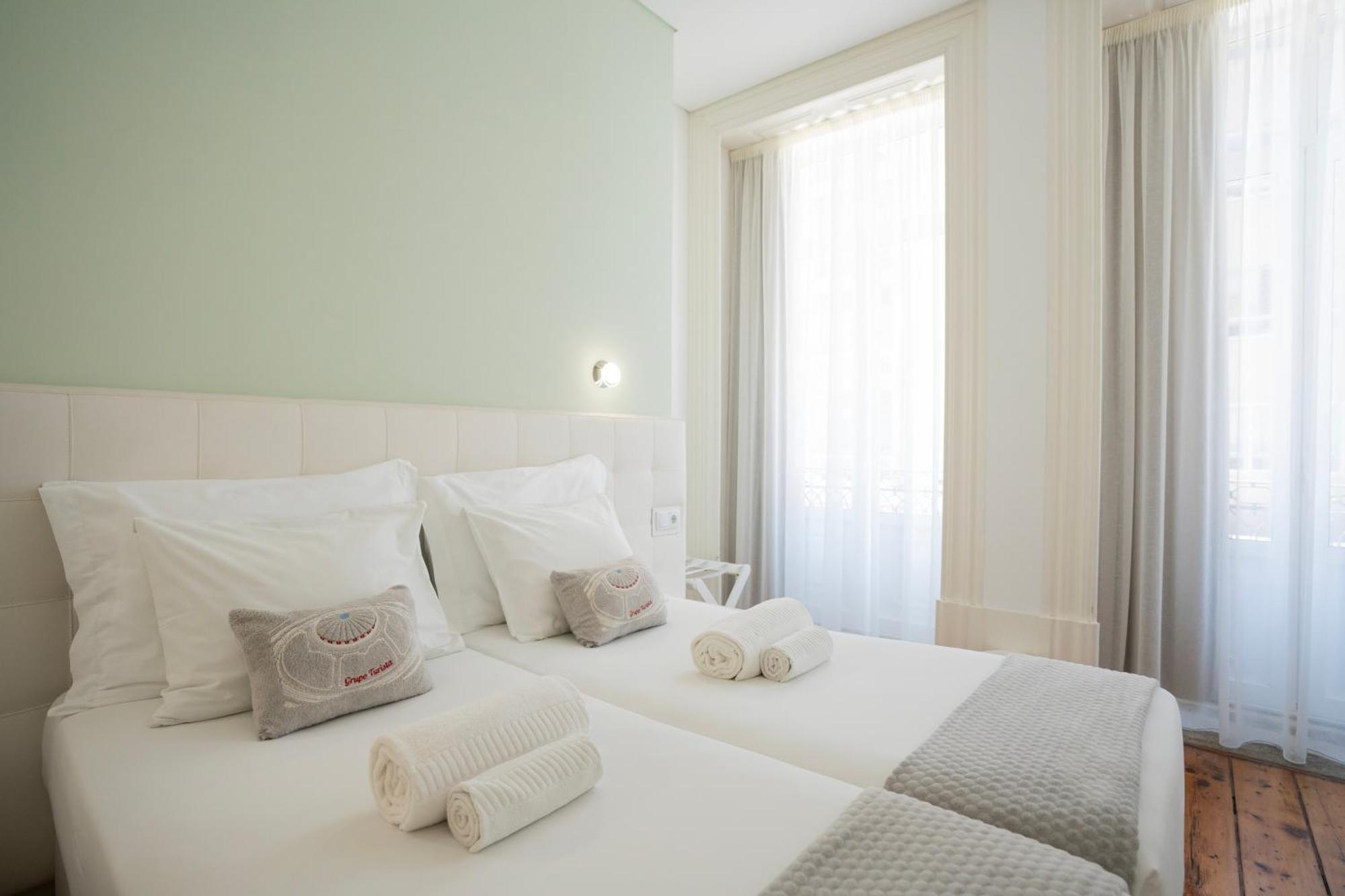 Turista Da Trindade Bed & Breakfast Porto Exterior photo